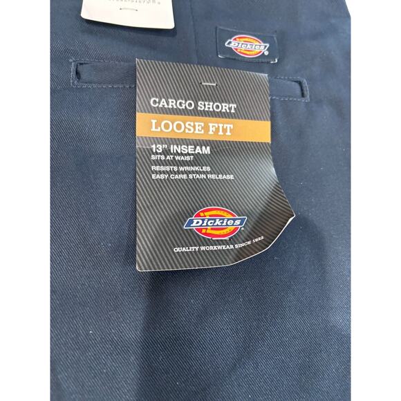 Dickies Cargo Shorts Mens 44W 13" Inseam Loose Fit Pockets Workwear NWT - Picture 6 of 8